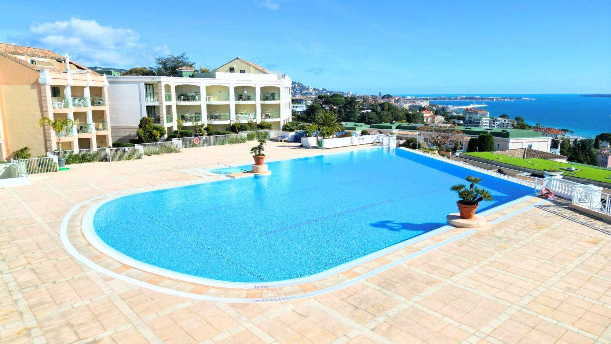 Appartement 0321, Piscine - Parking - Proche Plages - Palmazur Vacances Cannes Exterior photo