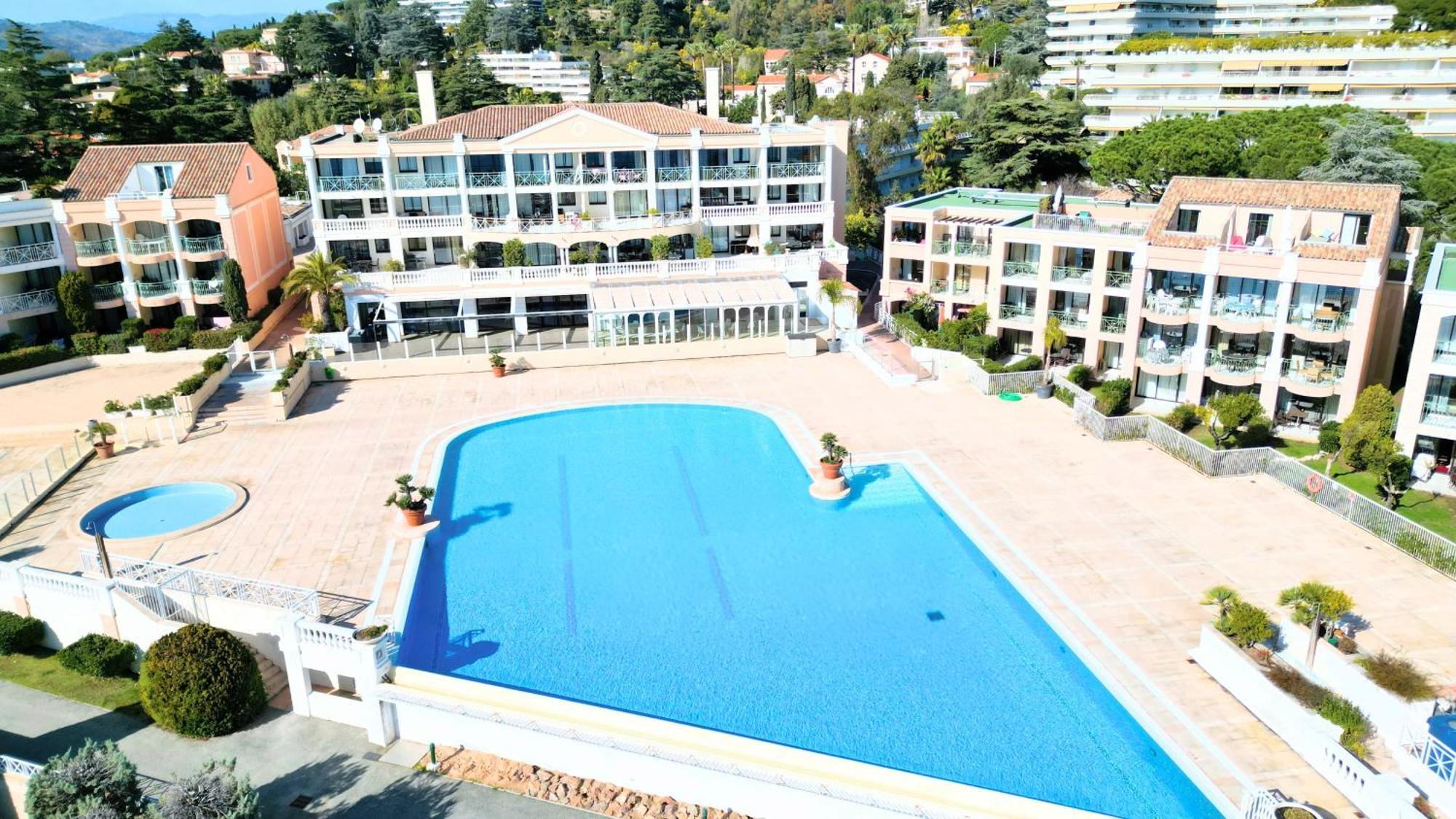 Appartement 0321, Piscine - Parking - Proche Plages - Palmazur Vacances Cannes Exterior photo